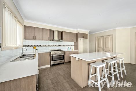 Property photo of 6 Ethereal Way Sandhurst VIC 3977