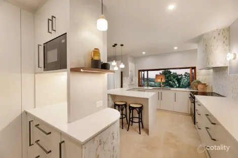 Property photo of 170 Andrew Avenue Tarragindi QLD 4121