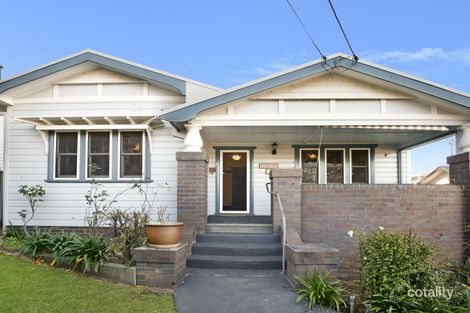 37 Rosemont St, West Wollongong, NSW 2500