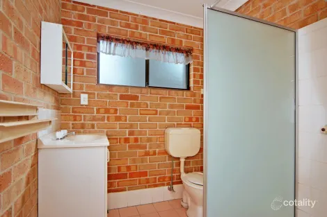 Property photo of 1/42 Lyndhurst Drive Bomaderry NSW 2541