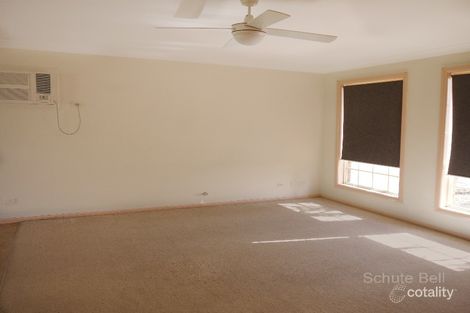 Property photo of 101 Elm Close Narromine NSW 2821
