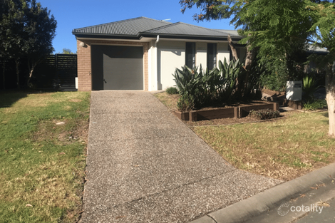 2/30 Wyndham Cct, Holmview, QLD 4207