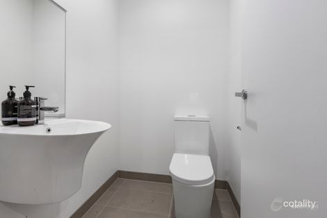 Property photo of 48 Kenswick Street Point Cook VIC 3030