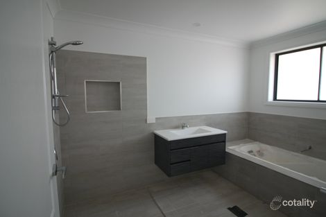 Property photo of 1/9 Magpie Drive Calala NSW 2340