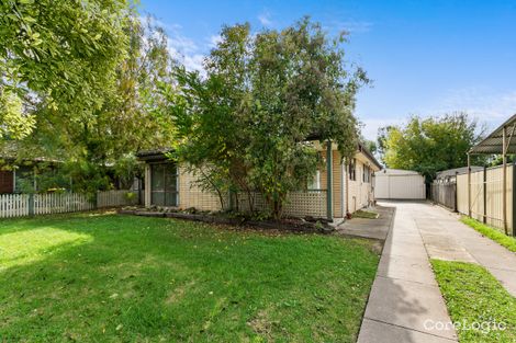 Property photo of 3 Shepherd Court Sale VIC 3850