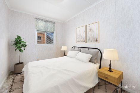 Property photo of 24 Long Street Clontarf QLD 4019