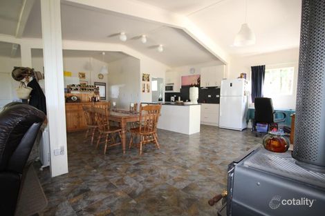 Property photo of 45 Nelson Crescent Stanthorpe QLD 4380
