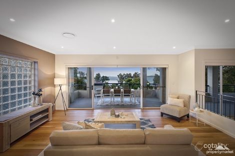Property photo of 3 Bambury Avenue Summerland Point NSW 2259