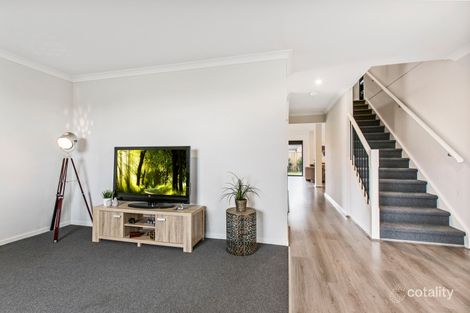 Property photo of 15 Trueman Street Cranbourne West VIC 3977