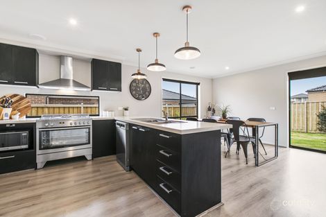 Property photo of 15 Trueman Street Cranbourne West VIC 3977