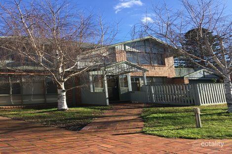 Property photo of 2/30 Noble Street Newtown VIC 3220