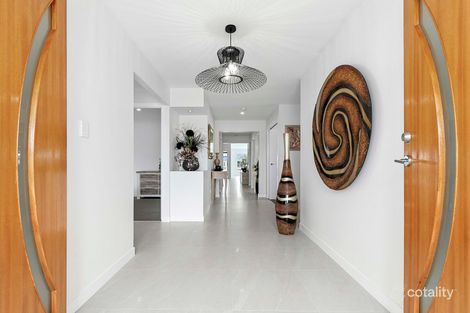 Property photo of 10 Earl St Vincent Circuit Eli Waters QLD 4655