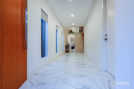 Property photo of 11B Bullrush Crescent Voyager Point NSW 2172