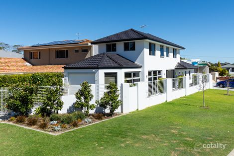 Property photo of 2A Halse Place Karrinyup WA 6018