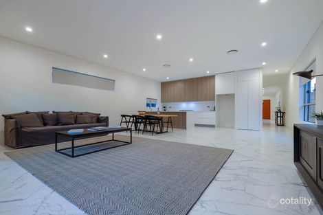 Property photo of 11B Bullrush Crescent Voyager Point NSW 2172