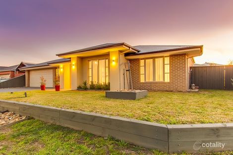 Property photo of 4 Trinity Place Tarneit VIC 3029