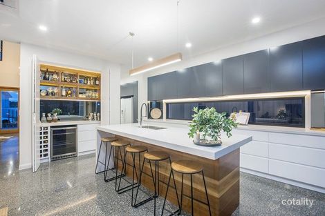 Property photo of 64 North View Street Hope Island QLD 4212