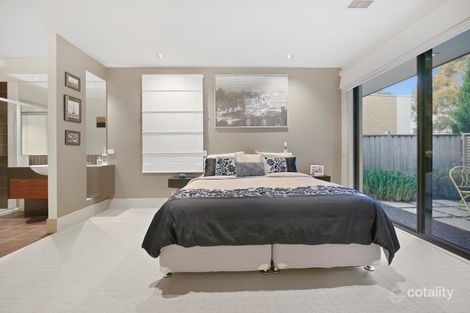 Property photo of 31 Barton Drive Sandhurst VIC 3977