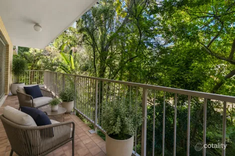 Property photo of 2/10 Alpha Street Taringa QLD 4068