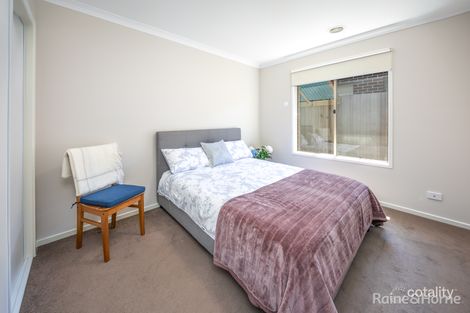 Property photo of 10 Maiden Drive Sunbury VIC 3429