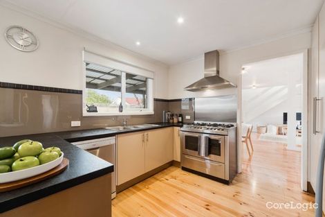 Property photo of 40 Downs Road Seaford VIC 3198