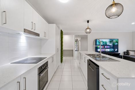 Property photo of 21 Tempera Place Yarrabilba QLD 4207
