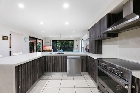 Property photo of 4 Fitzalan Circuit Arundel QLD 4214