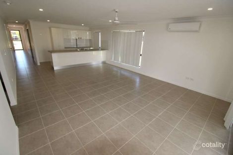 Property photo of 24 Orangeberry Circuit Mount Low QLD 4818