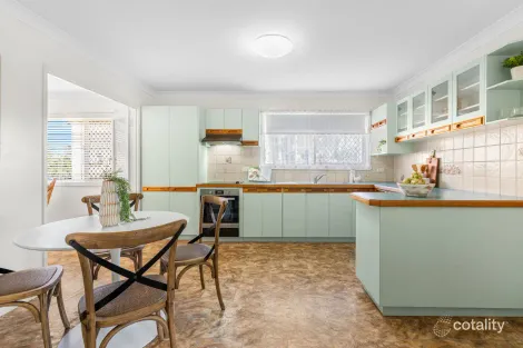 Property photo of 284 Preston Road Wynnum West QLD 4178