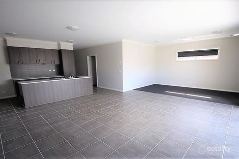 Property photo of 7/37-39 Valencia Circuit Cranbourne VIC 3977