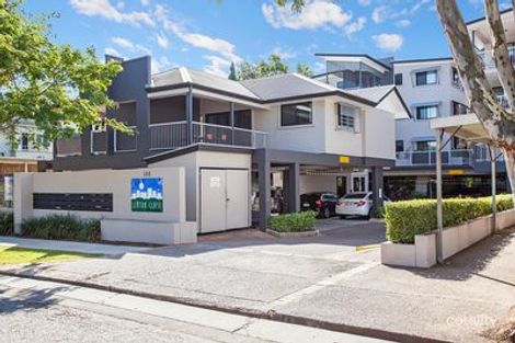Property photo of 26/106 Linton Street Kangaroo Point QLD 4169