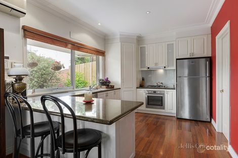 Property photo of 1 Woodlands Edge Templestowe VIC 3106
