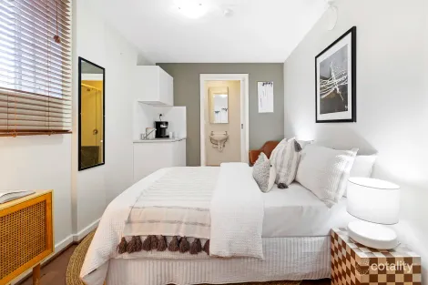 Property photo of 9/44 Waterloo Crescent St Kilda VIC 3182