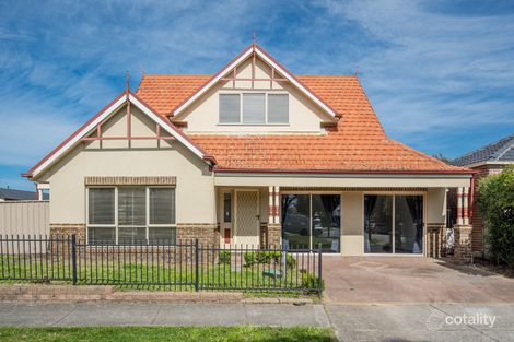 Property photo of 2 Dampier Close Craigieburn VIC 3064
