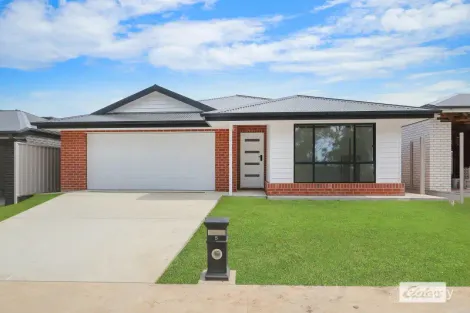 5 Both St, Leneva, VIC 3691