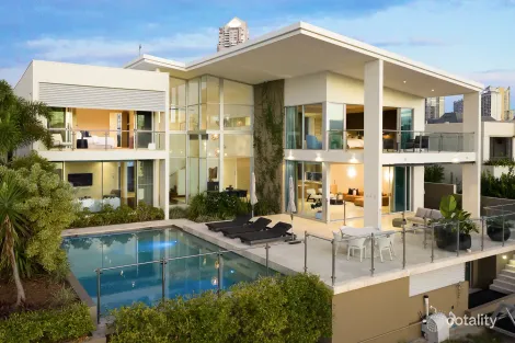 30 Buccaneer Ct, Surfers Paradise, QLD 4217