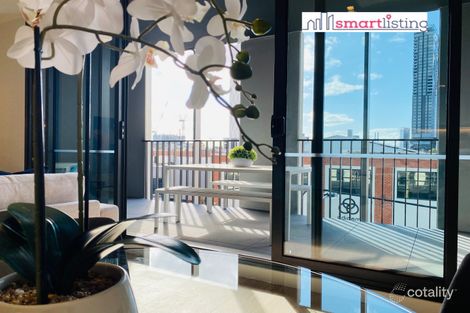 208/21 Thistlethwaite St, South Melbourne, VIC 3205