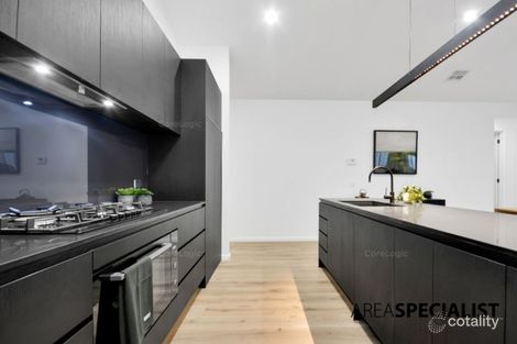 Property photo of 13 Masters Crescent Mambourin VIC 3024