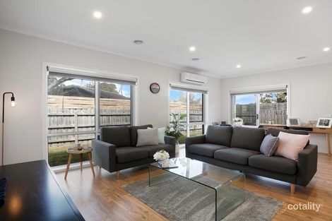 Property photo of 2/450 Hull Road Mooroolbark VIC 3138