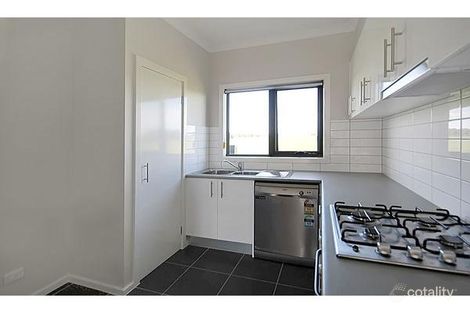 Property photo of 23 Queenie Way Cranbourne West VIC 3977