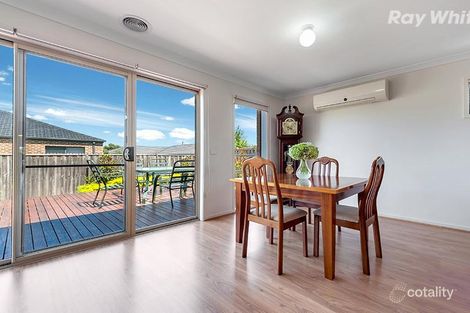Property photo of 11 Cabarita Crescent South Morang VIC 3752