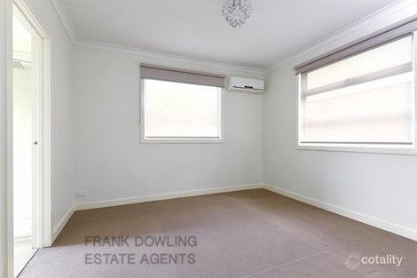 Property photo of 2 Progress Street Strathmore VIC 3041