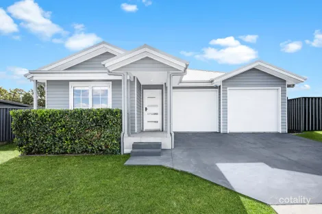 Property photo of 24 Floyd Street Spring Farm NSW 2570