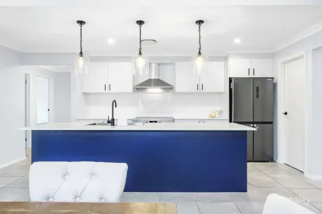 Property photo of 24 Floyd Street Spring Farm NSW 2570