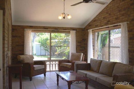 17 Eighth Ave, Woorim, QLD 4507