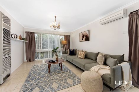 Property photo of 6 Meadowbank Court Kings Park VIC 3021