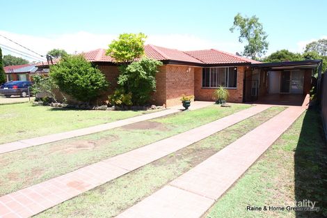 Property photo of 4 Darly Place Dharruk NSW 2770