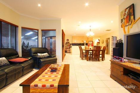 Property photo of 48 University Drive Mill Park VIC 3082