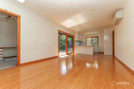 2/1023 Riversdale Rd, Surrey Hills, VIC 3127