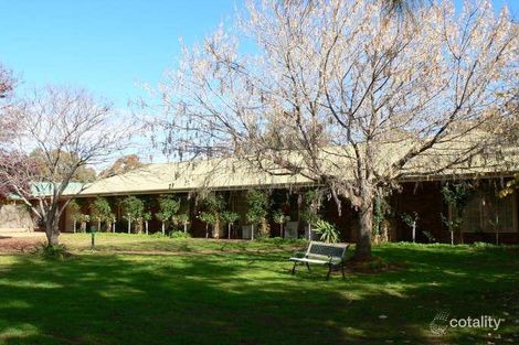 Property photo of 40 Colony Crescent Dubbo NSW 2830
